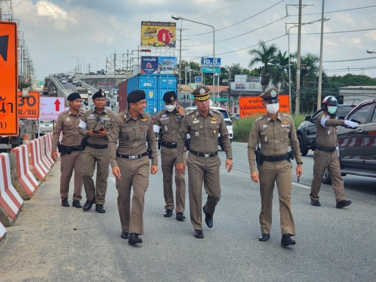 ผู้การกุ้งลุยตรวจพื้นที่แก้ผลกระทบจากการก่อสร้างให้ประชาชน