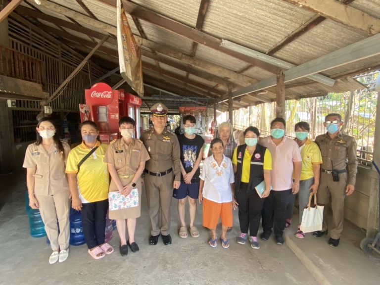 แก้ไขปัญหาให้กับประชาชน