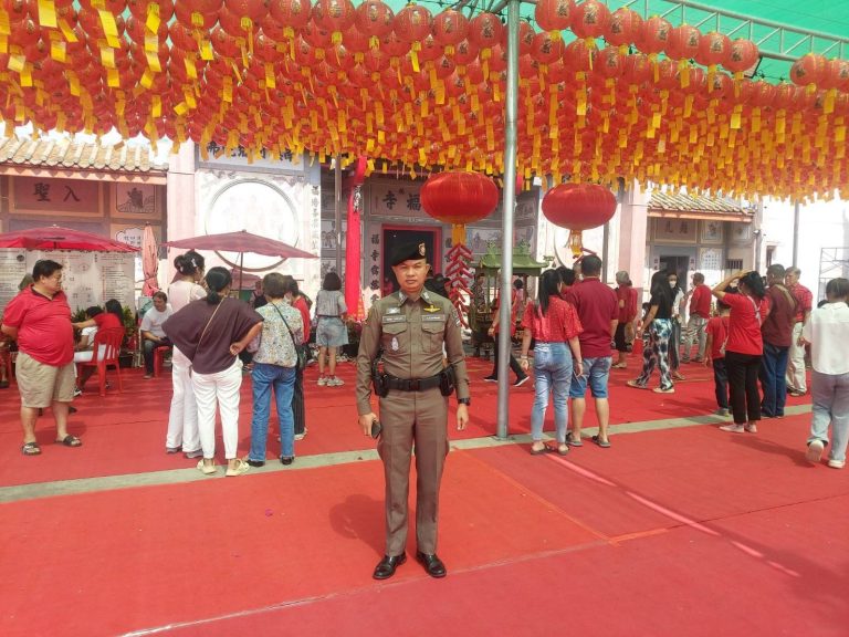 อำนวยความสะดวกการจราจรช่วงเทศกาลตรุษจีน